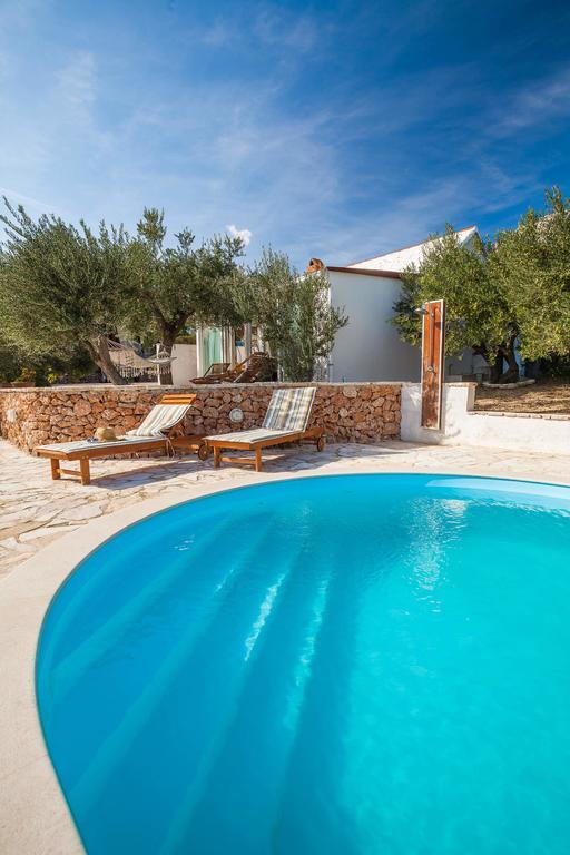 Holiday Home Zlatni San - Private Heated Pool Bol Room photo